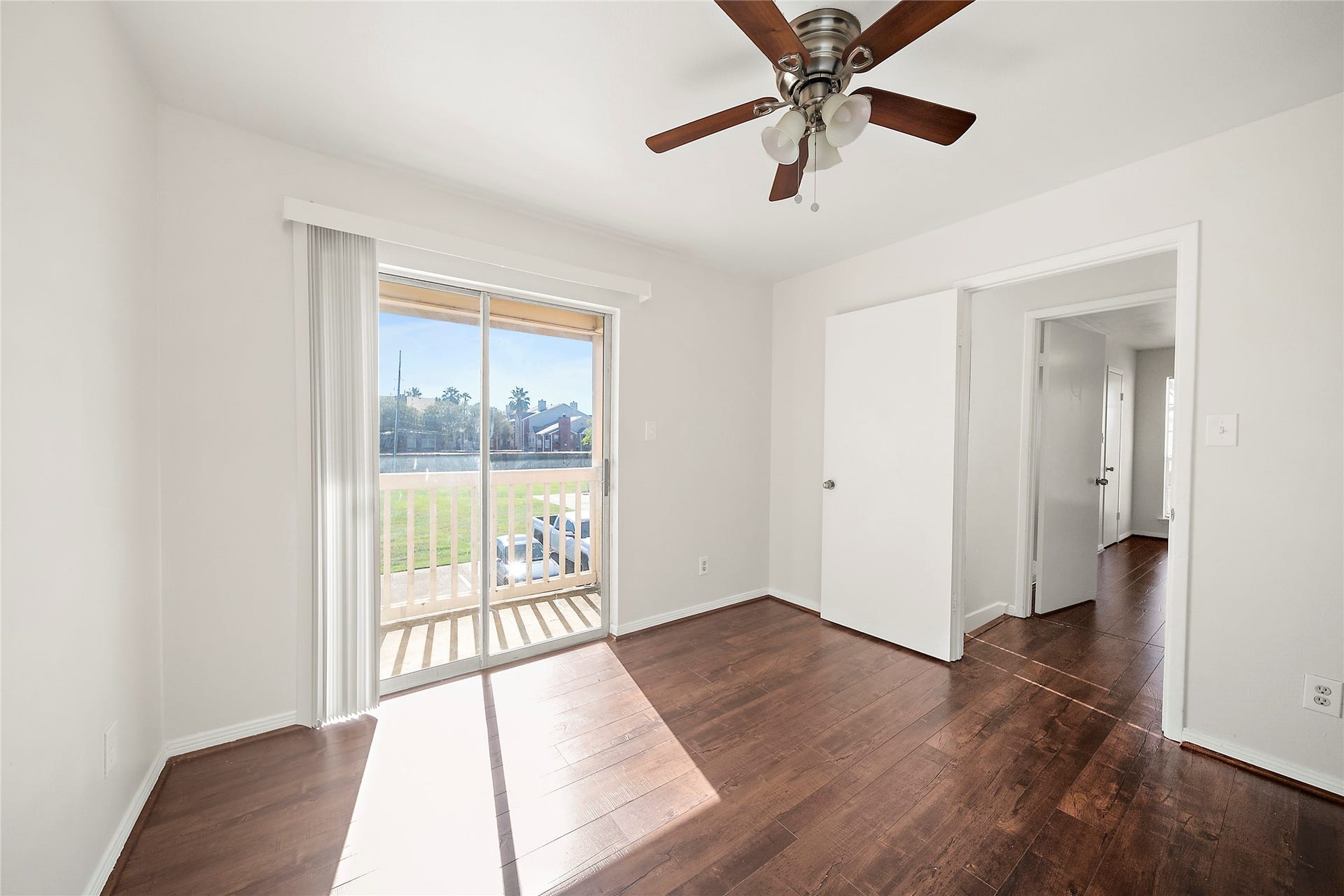 2626 Holly Hall Street, #1102, Houston, TX 77054 2626 Holly Hall Street, #1102, Houston, TX 77054