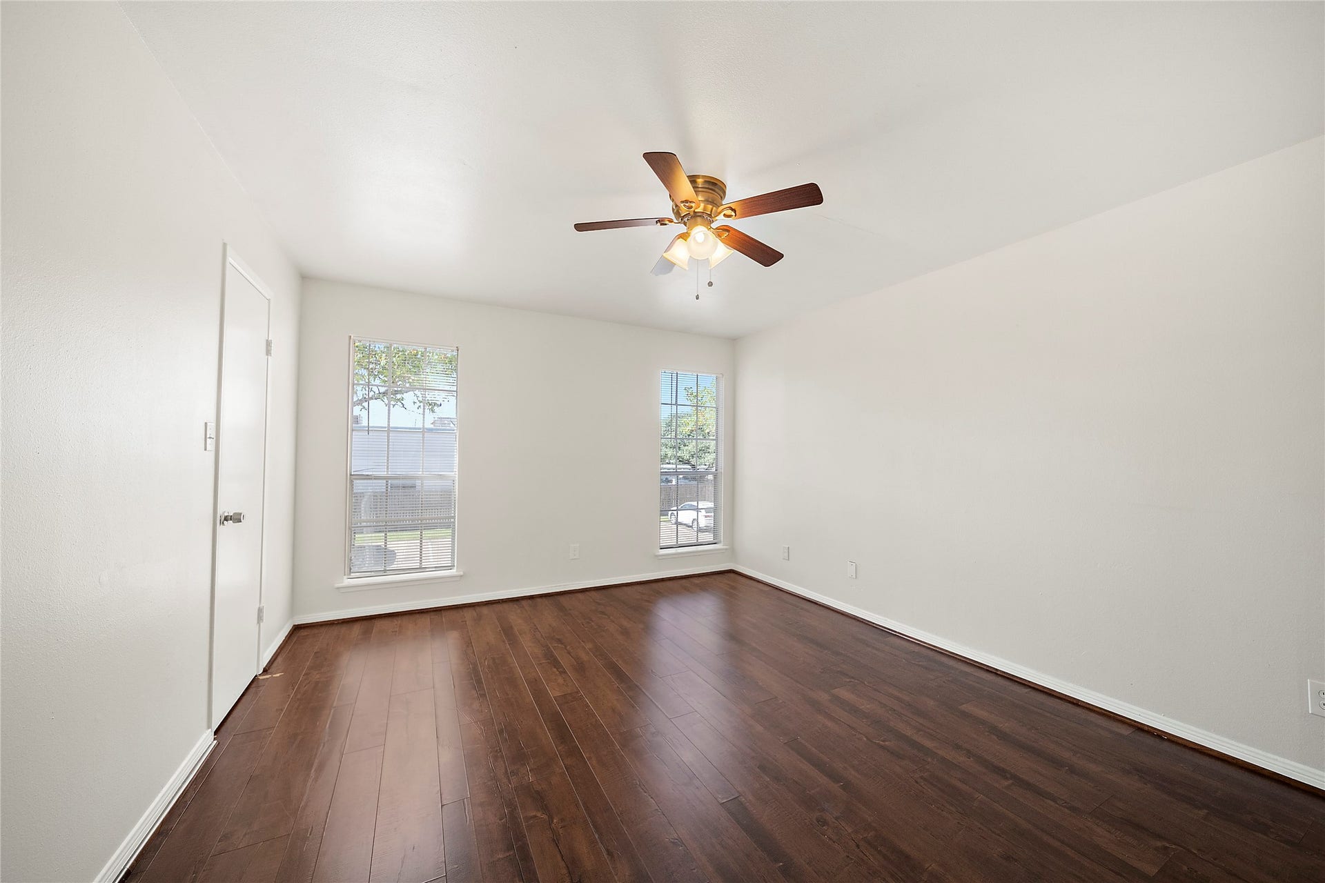 2626 Holly Hall Street, #1102, Houston, TX 77054 2626 Holly Hall Street, #1102, Houston, TX 77054
