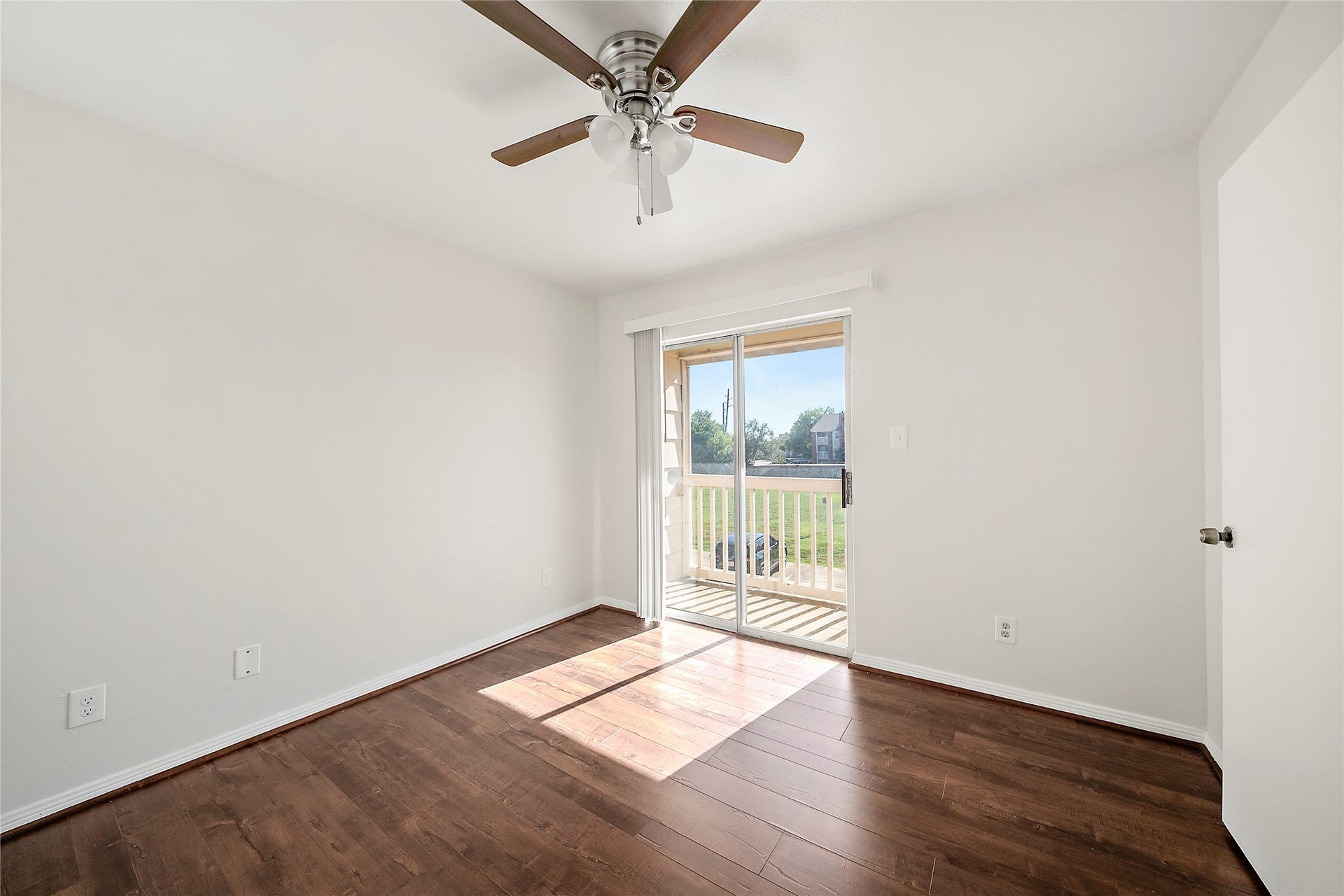 2626 Holly Hall Street, #1102, Houston, TX 77054 2626 Holly Hall Street, #1102, Houston, TX 77054