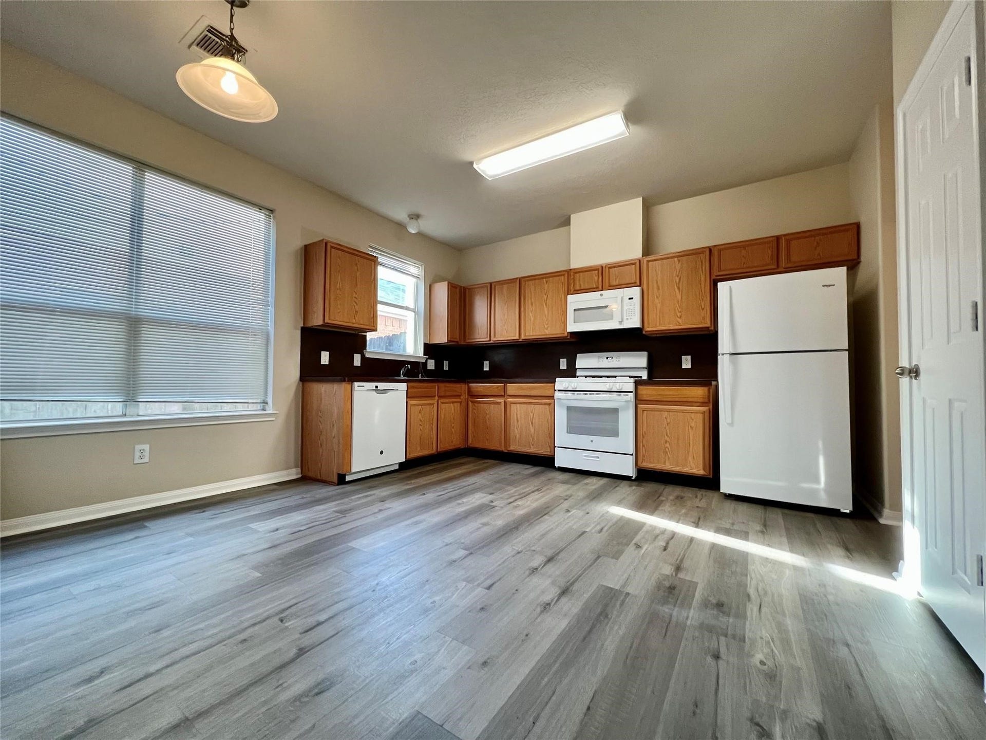16622 Pademelon Drive, Sugar Land, TX 77498