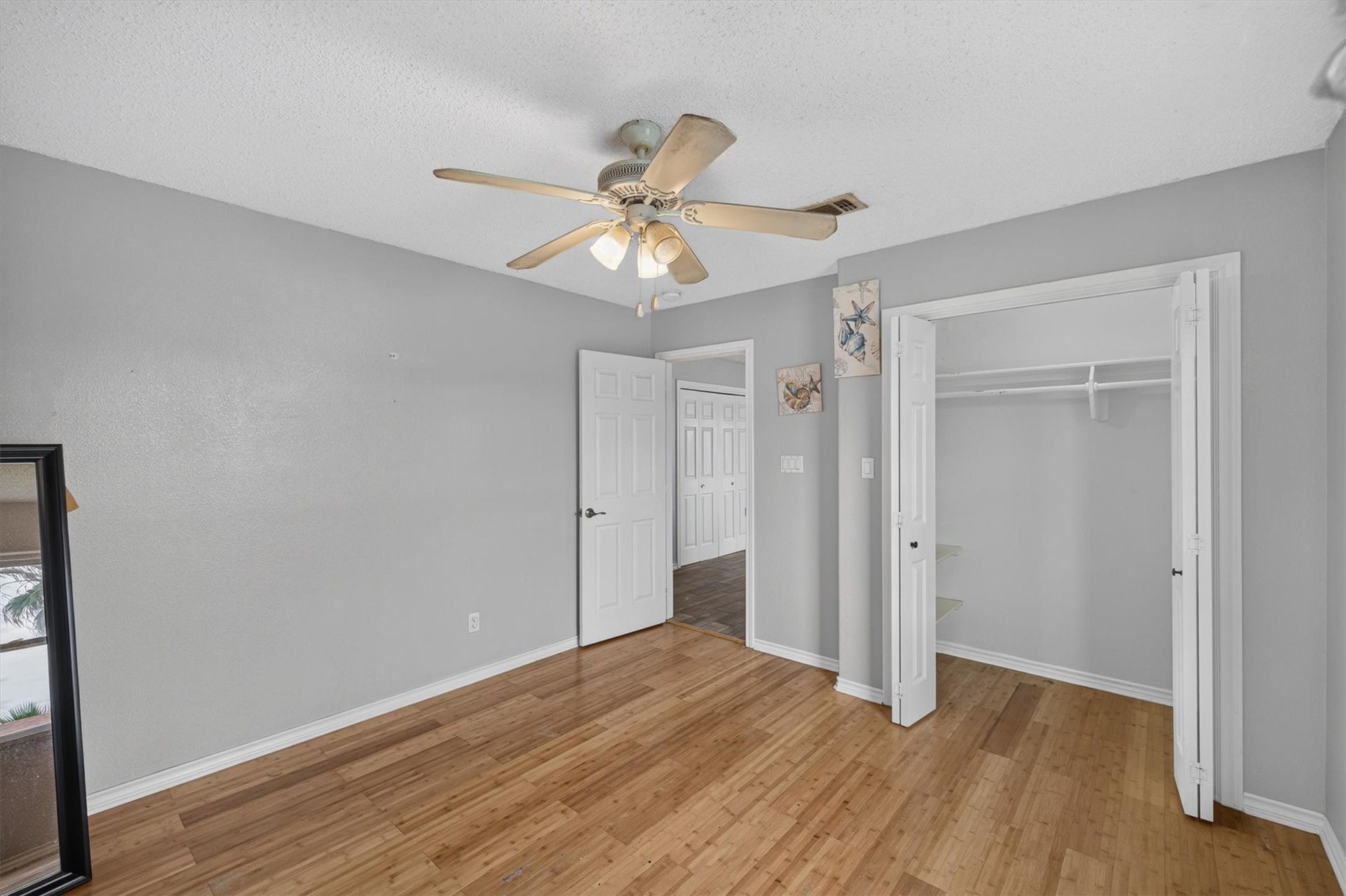 3931 Navarro Drive, Galveston, TX 77554 Bedroom 1