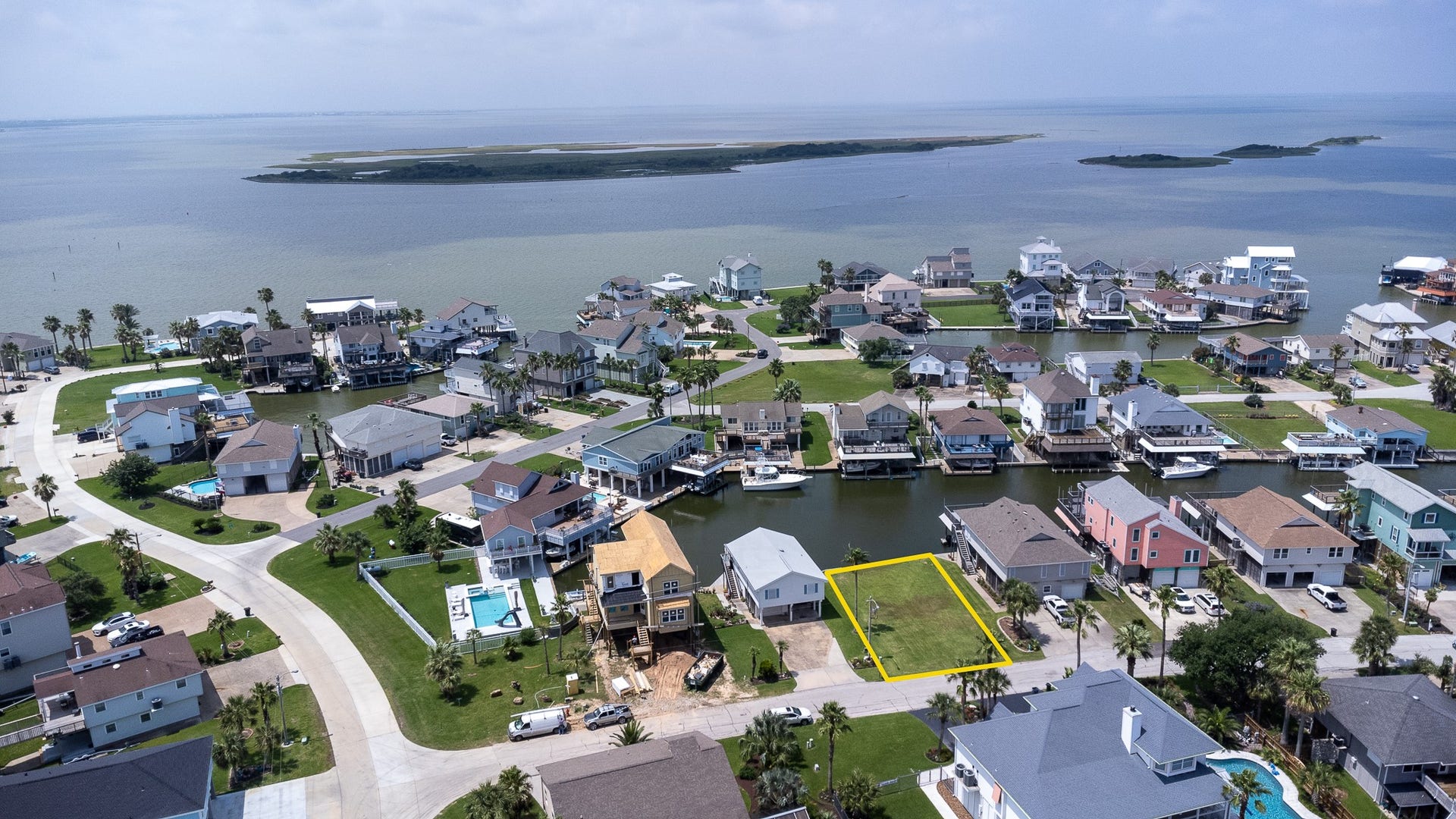 Lot 46 Bamboo Road, Tiki Island, TX 77554