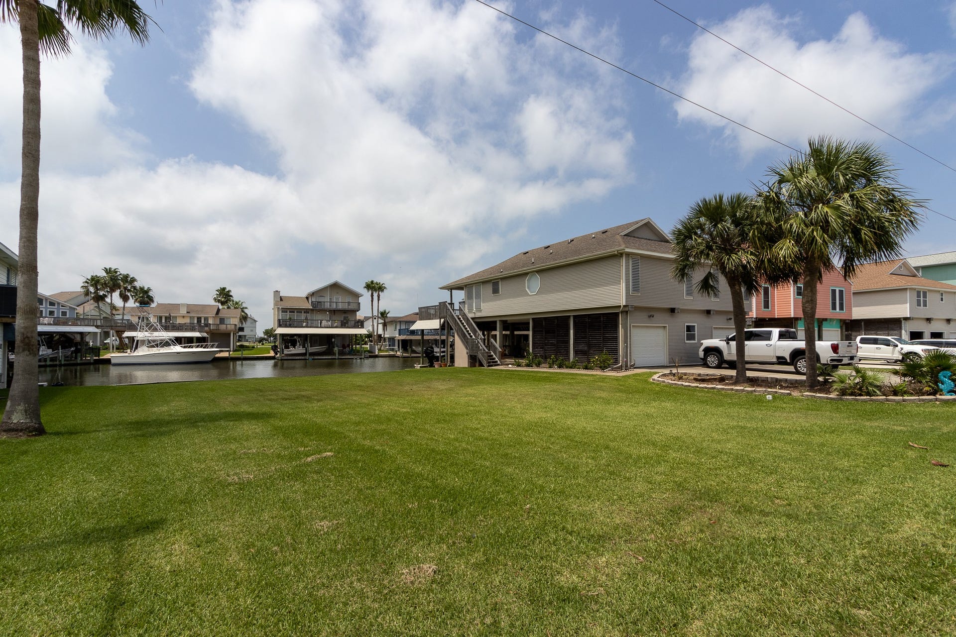 Lot 46 Bamboo Road, Tiki Island, TX 77554