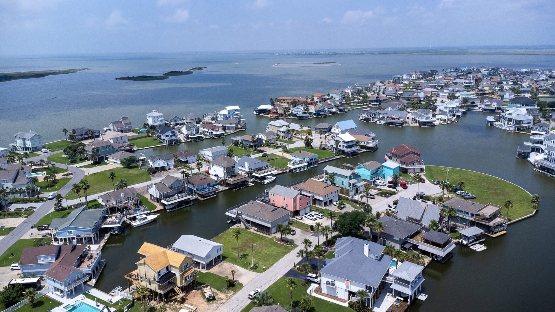 Lot 46 Bamboo Road, Tiki Island, TX 77554