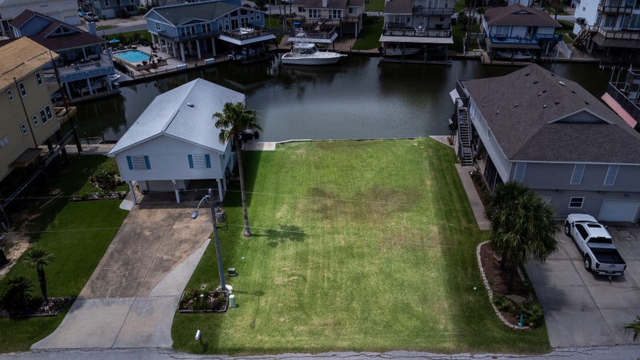 Property photo for Lot 46 Bamboo Road, Tiki Island, TX