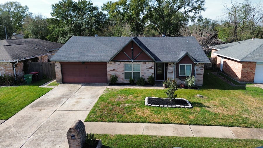Property photo for 7307 Muirwood Lane, Houston, TX