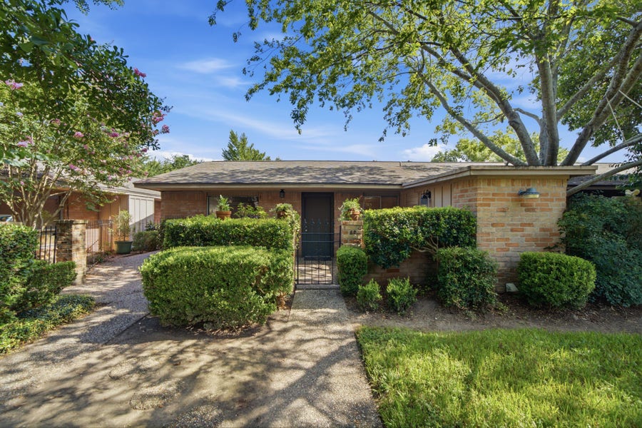 Property photo for 1529 Wirt Road, #60, Houston, TX