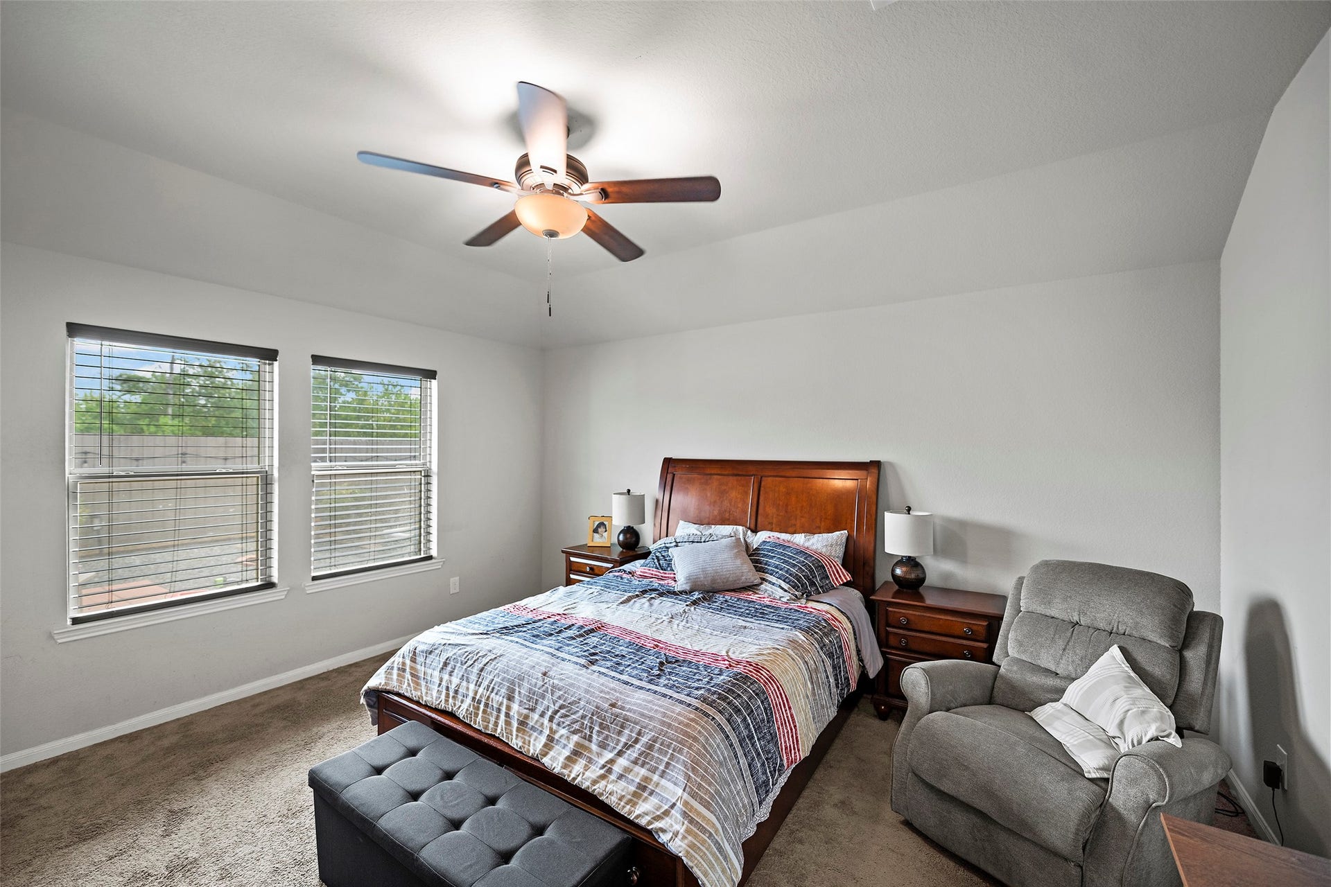 6938 Scarlet Sagebrush Street, Katy, TX 77449 Principal bedroom