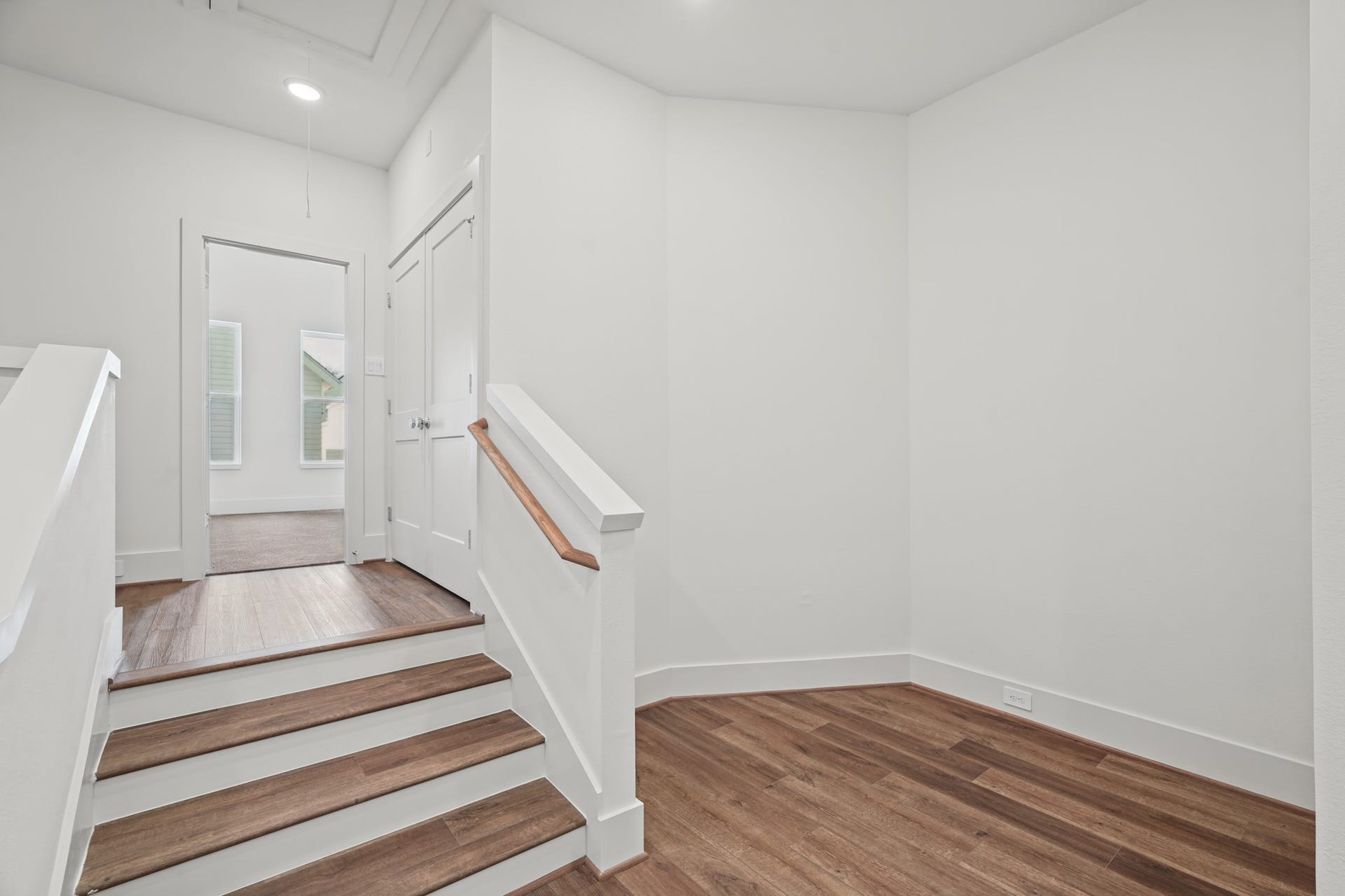 881 Rachel Street, #E, Houston, TX 77091 881 Rachel Street, #E, Houston, TX 77091