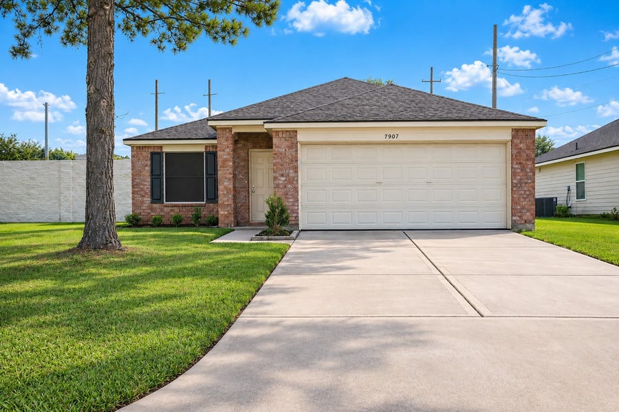 Property photo for 7907 Fire Thorn Lane, Cypress, TX