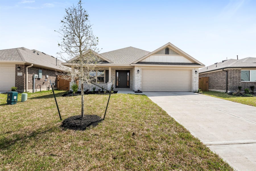 Property photo for 2801 Bayrose Drive, Texas City, TX