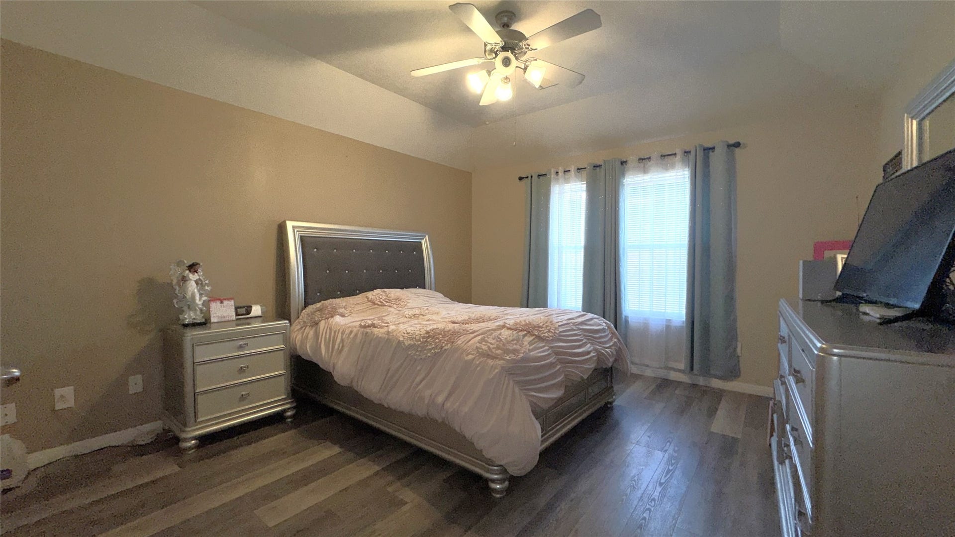 3231 Naples Grove Lane, Houston, TX 77047 3231 Naples Grove Lane, Houston, TX 77047