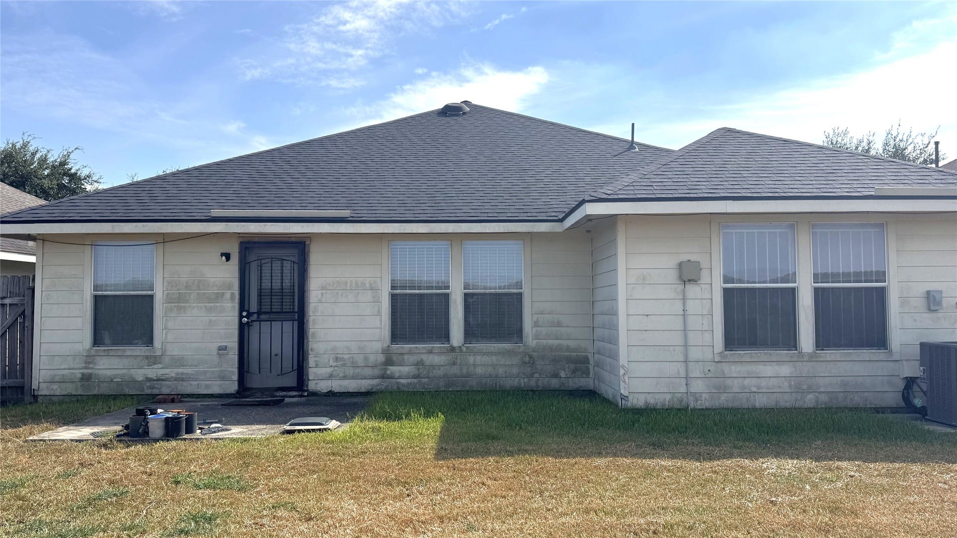 3231 Naples Grove Lane, Houston, TX 77047 3231 Naples Grove Lane, Houston, TX 77047