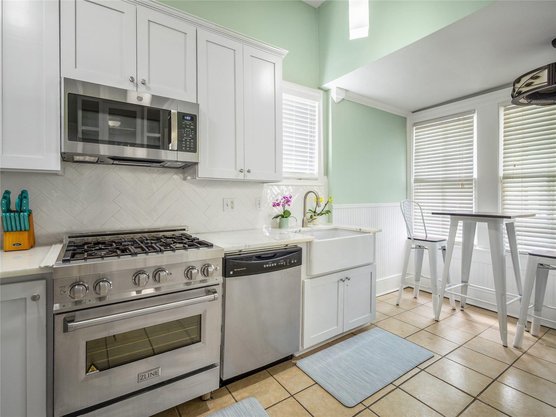 1605 Market Street, Galveston, TX 77550 1605 Market Street, Galveston, TX 77550