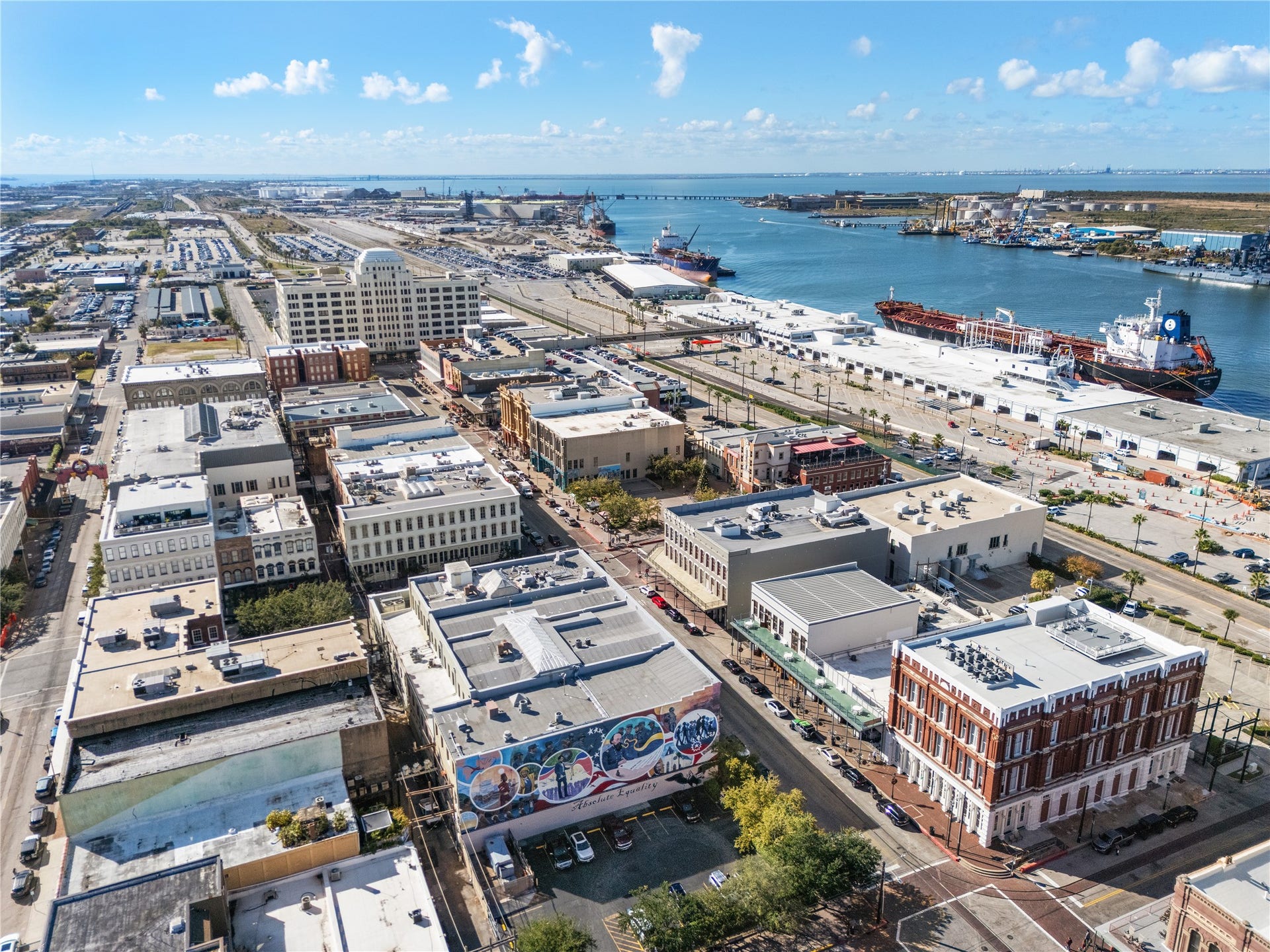 1605 Market Street, Galveston, TX 77550 1605 Market Street, Galveston, TX 77550