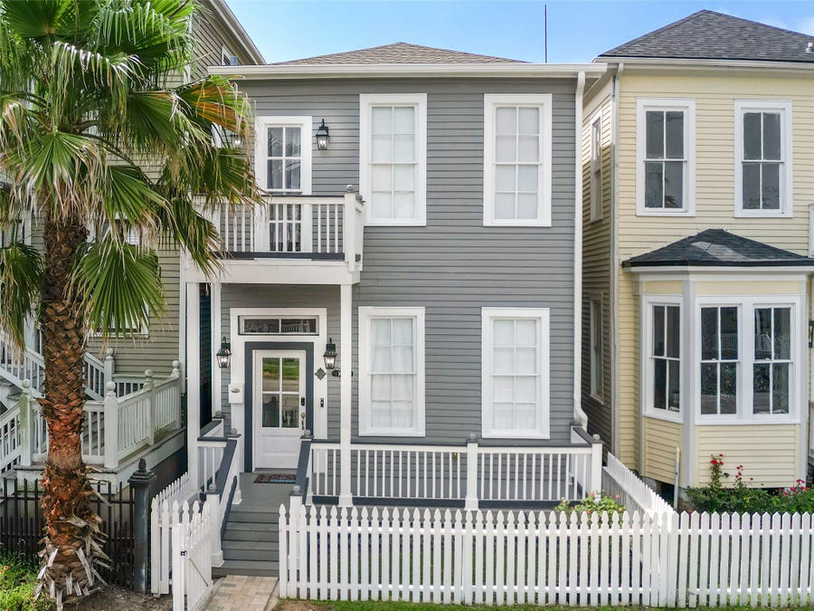 Property photo for 1605 Market Street, Galveston, TX