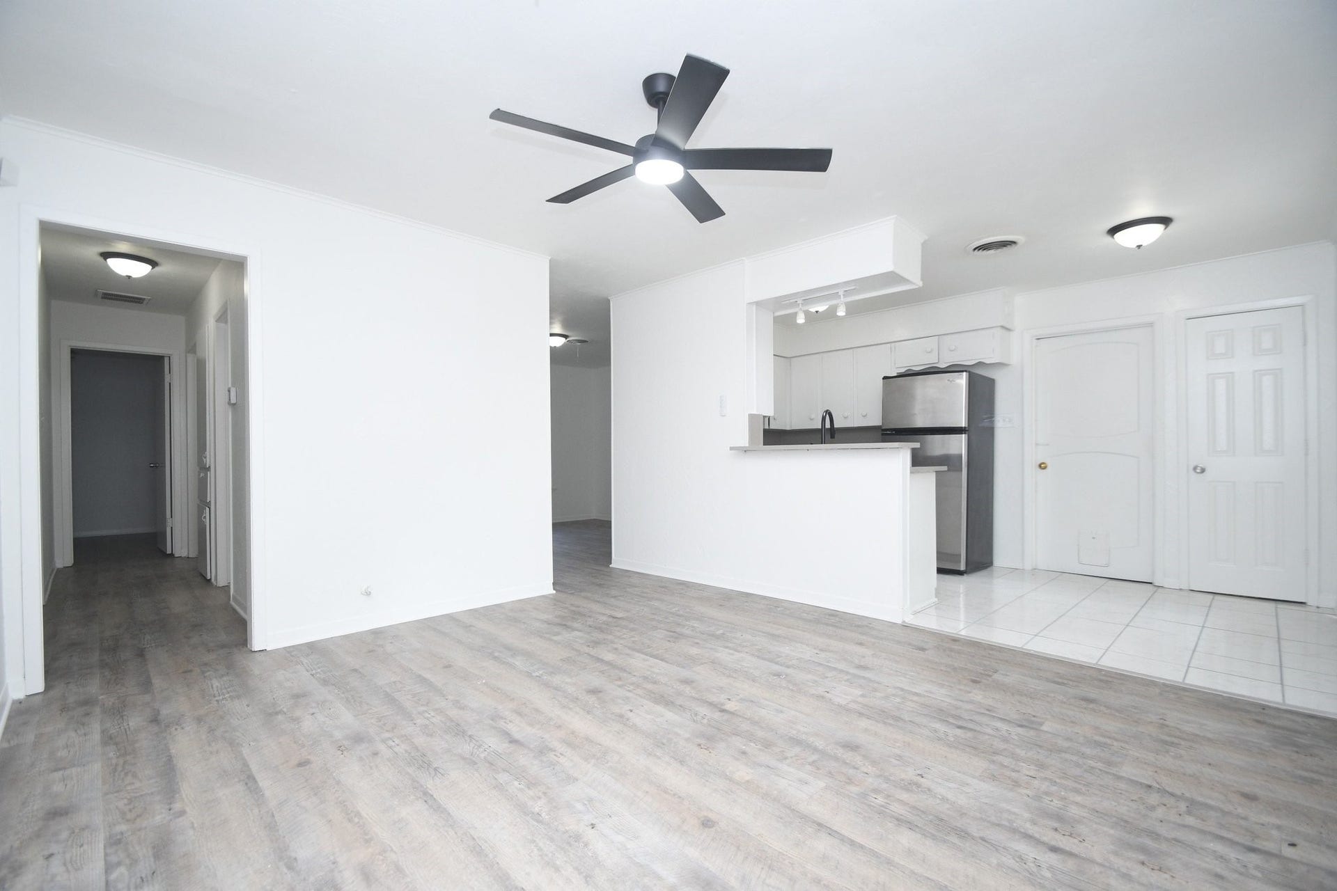 4711 Illinois Street, Dickinson, TX 77539 4711 Illinois Street, Dickinson, TX 77539