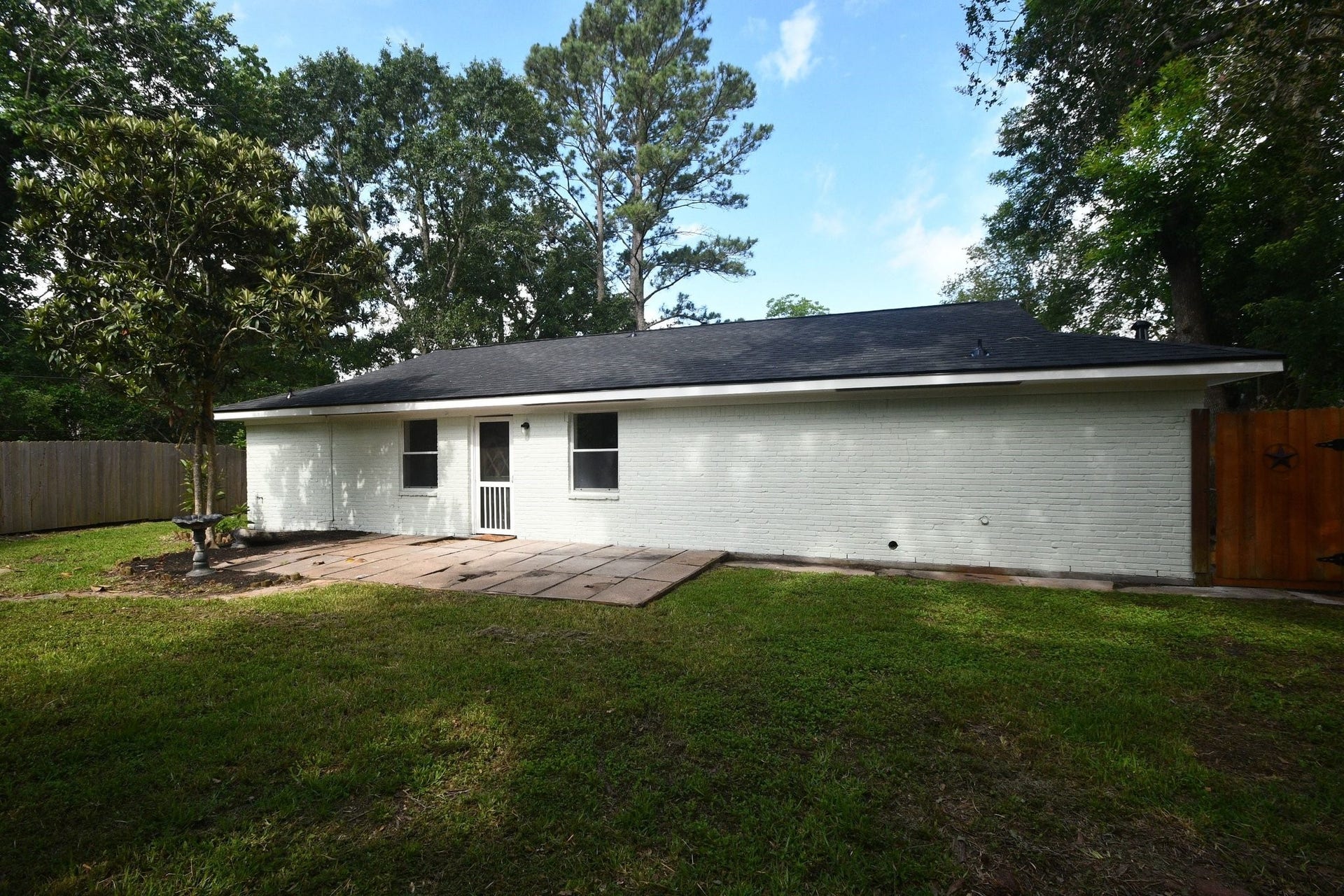 4711 Illinois Street, Dickinson, TX 77539 4711 Illinois Street, Dickinson, TX 77539