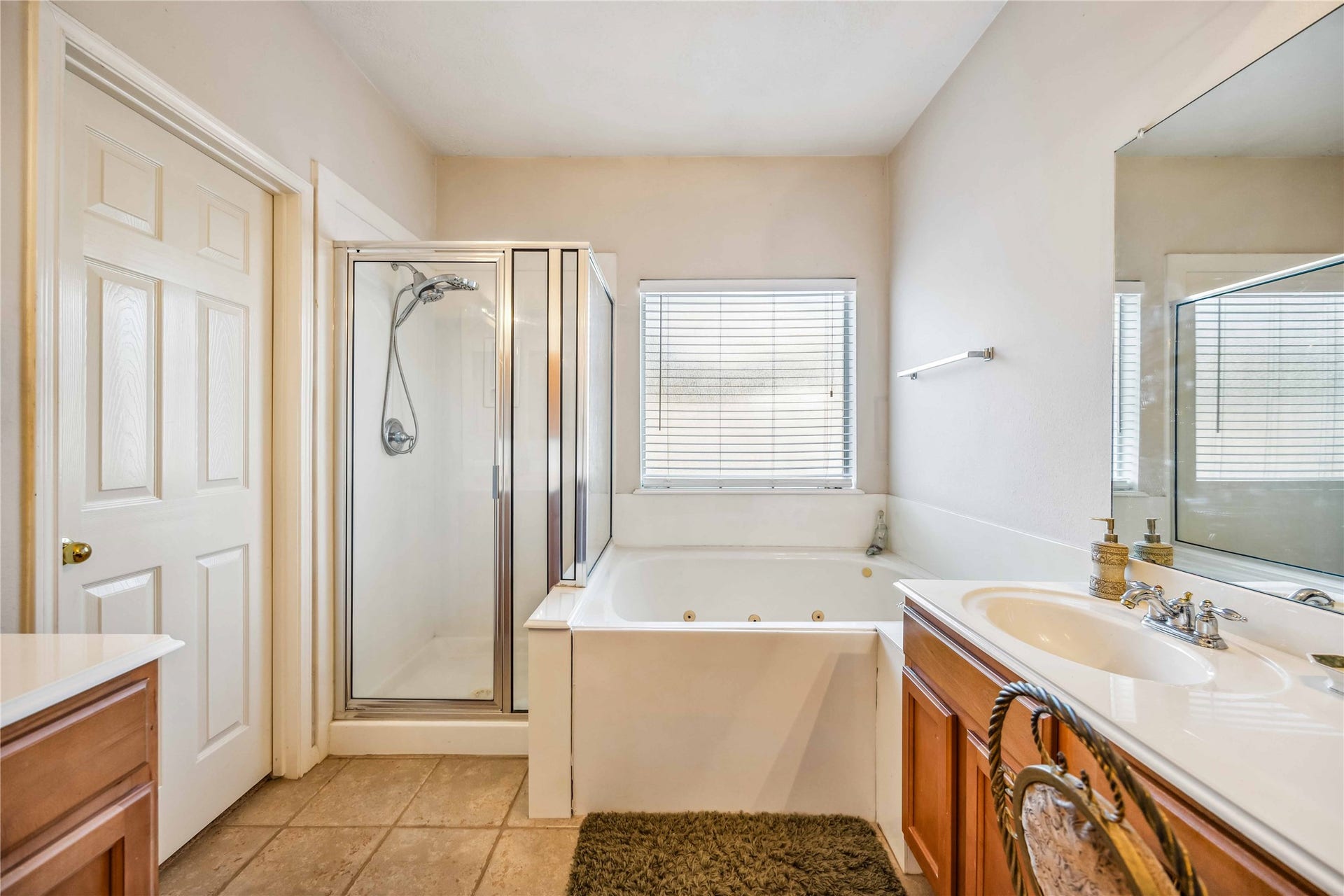 2401 Sail Port Street, Pearland, TX 77584 2401 Sail Port Street, Pearland, TX 77584