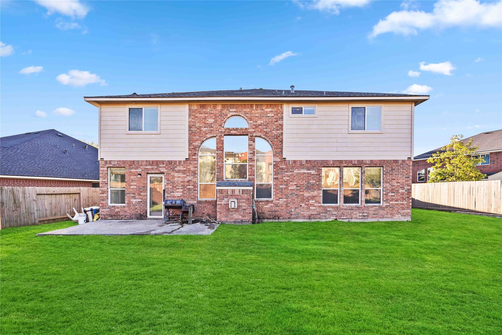 2401 Sail Port Street, Pearland, TX 77584 2401 Sail Port Street, Pearland, TX 77584