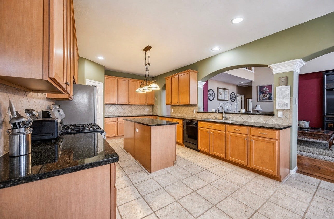 2401 Sail Port Street, Pearland, TX 77584 2401 Sail Port Street, Pearland, TX 77584