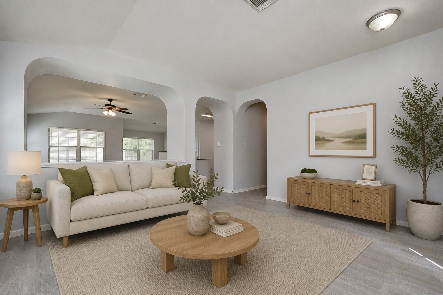 5506 GABLE MEADOWS DRIVE, Sugar Land, TX 77479 GRACEFUL ARCHES SEPARATE
EACH DESIGNATED FORMAL
SPACE. **Virtually staged.