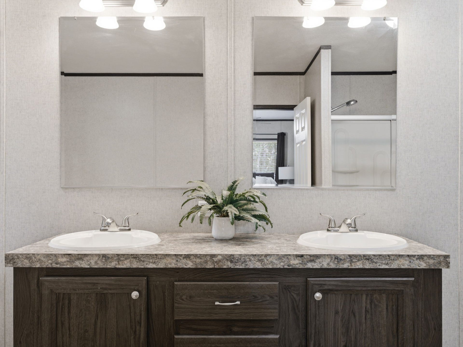 7497 Hidden Acres Drive, Cleveland, TX 77328