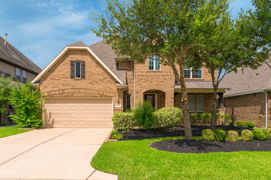 Property photo for 54 Wyatt Oaks Drive, Tomball, TX