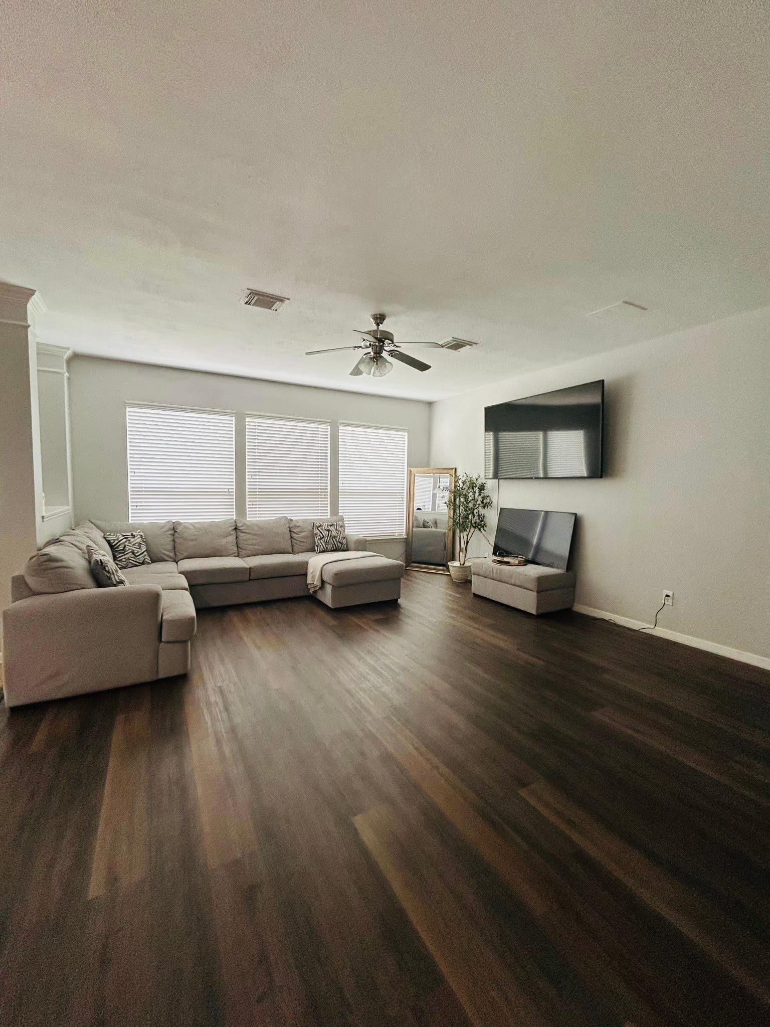 18902 Cluster Oaks Drive, Magnolia, TX 77355 18902 Cluster Oaks Drive, Magnolia, TX 77355