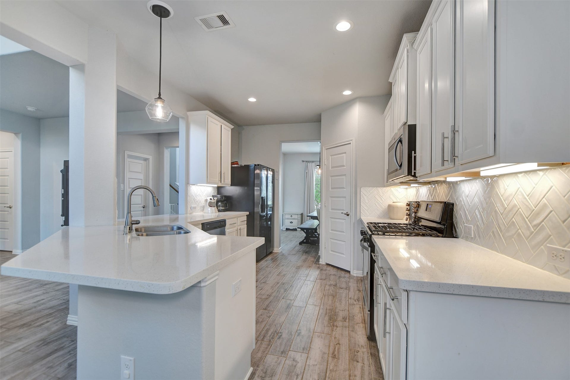 15186 N Heron Heights Way, Magnolia, TX 77354 15186 N Heron Heights Way, Magnolia, TX 77354