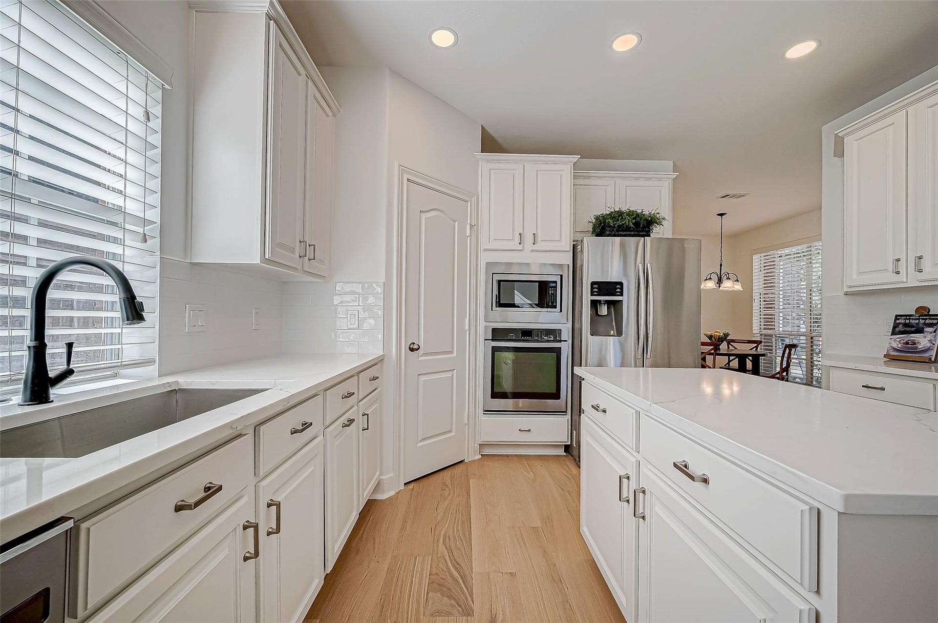 3207 Enclave Trail, Houston, TX 77077 3207 Enclave Trail, Houston, TX 77077