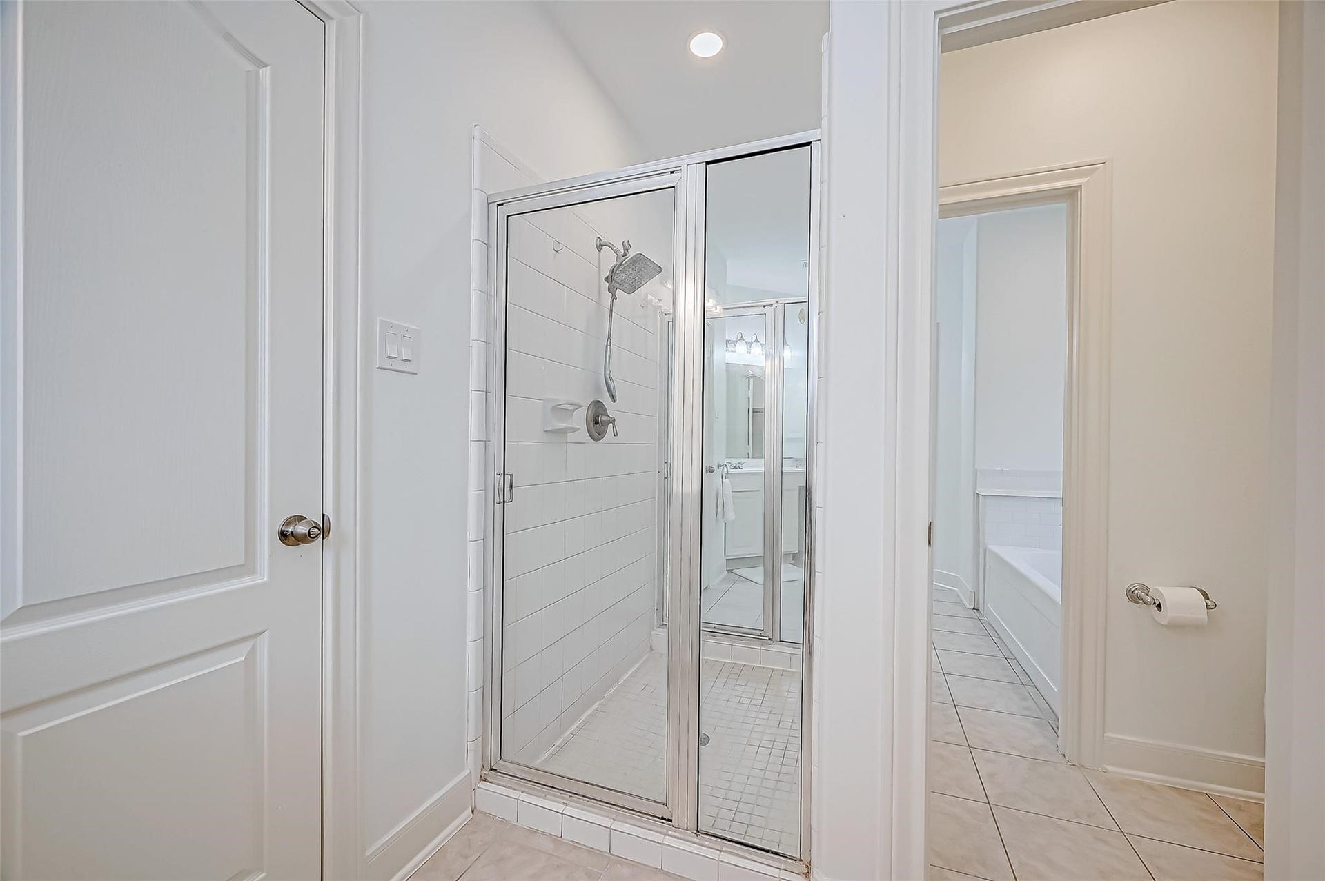 3207 Enclave Trail, Houston, TX 77077 3207 Enclave Trail, Houston, TX 77077