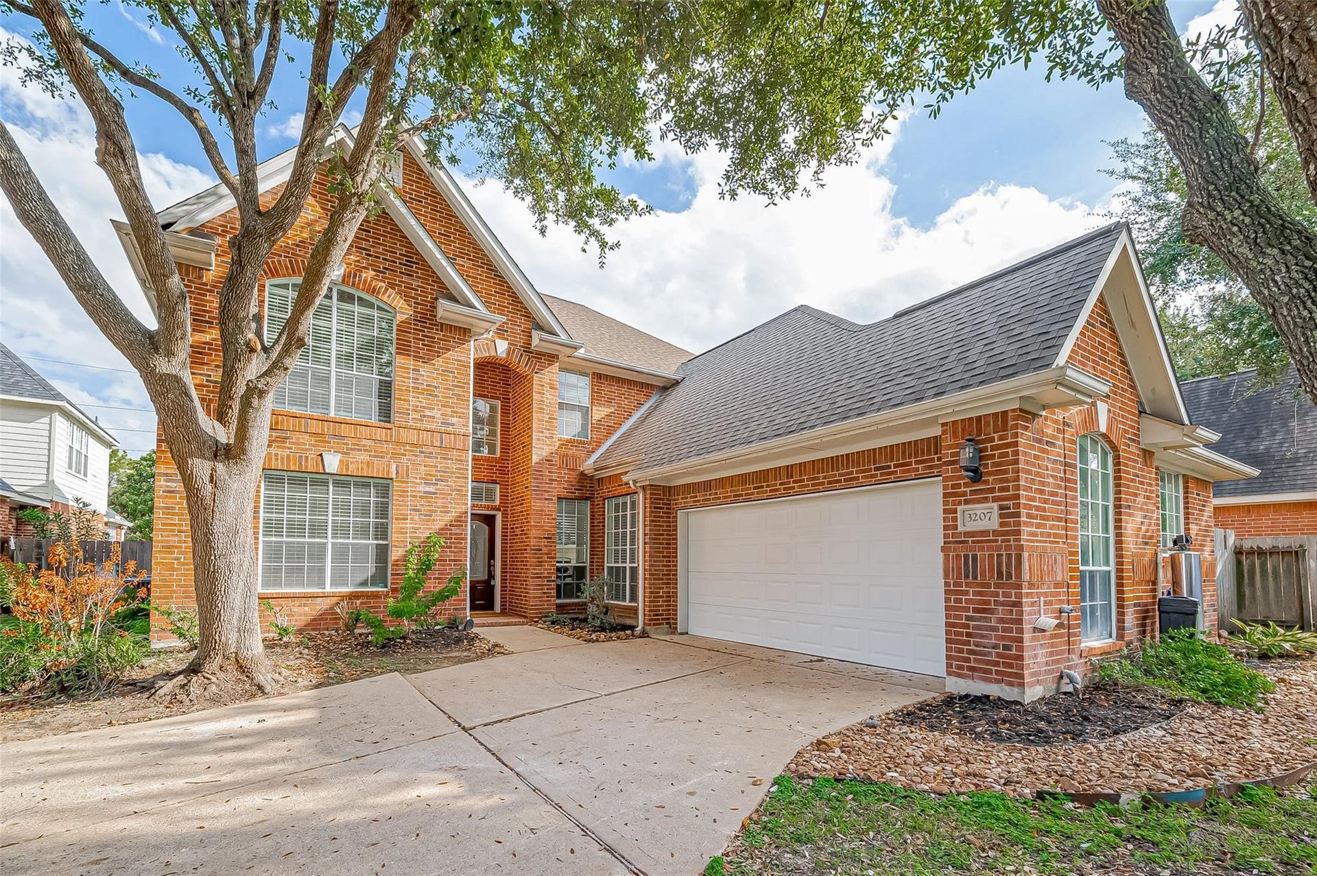 3207 Enclave Trail, Houston, TX 77077 3207 Enclave Trail, Houston, TX 77077