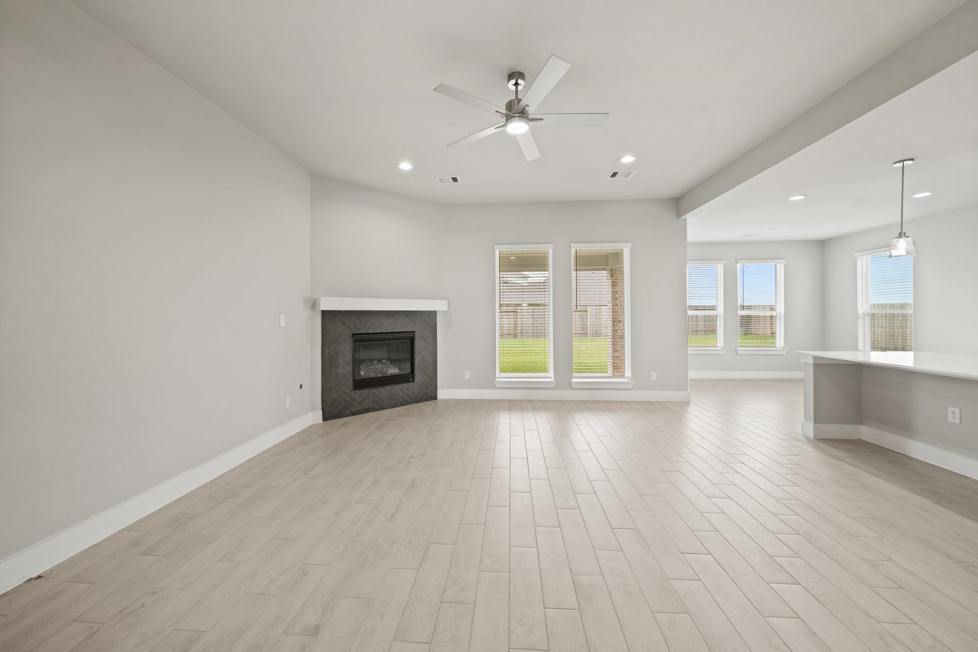 409 Inner Cove Lane, Waller, TX 77484 409 Inner Cove Lane, Waller, TX 77484