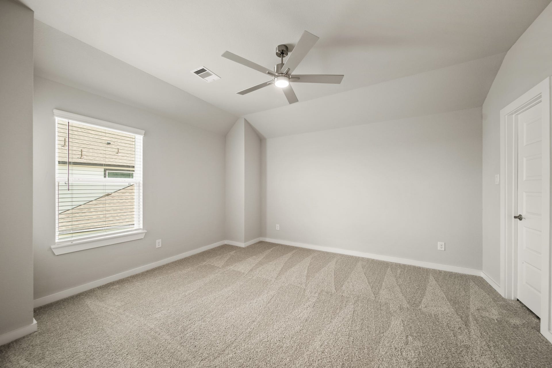 409 Inner Cove Lane, Waller, TX 77484 409 Inner Cove Lane, Waller, TX 77484