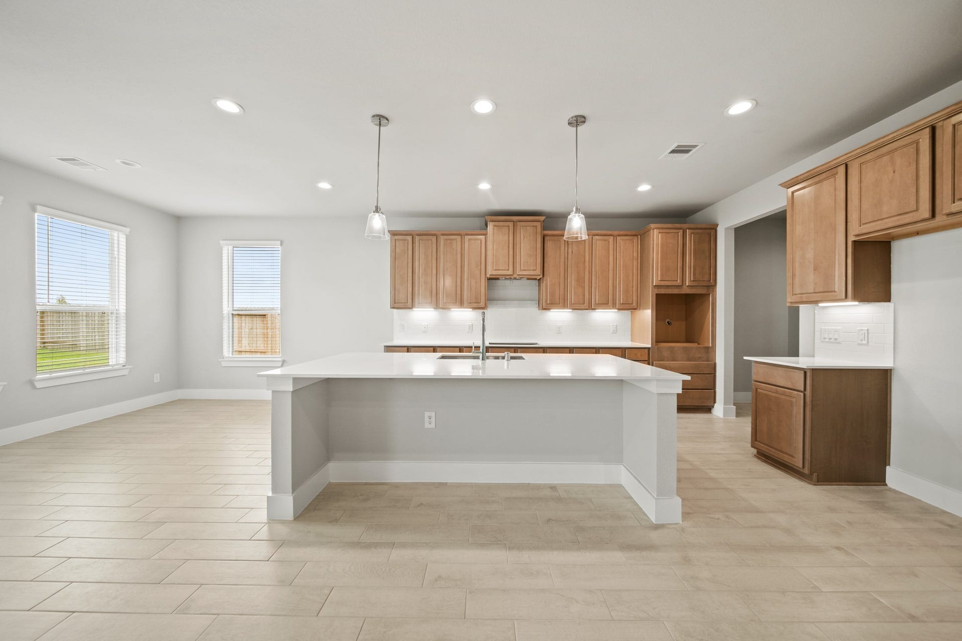 409 Inner Cove Lane, Waller, TX 77484 409 Inner Cove Lane, Waller, TX 77484