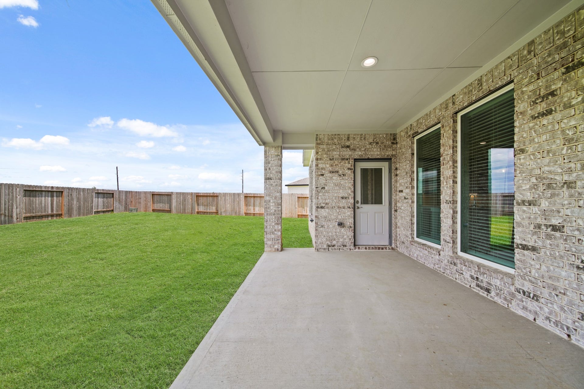 409 Inner Cove Lane, Waller, TX 77484 409 Inner Cove Lane, Waller, TX 77484