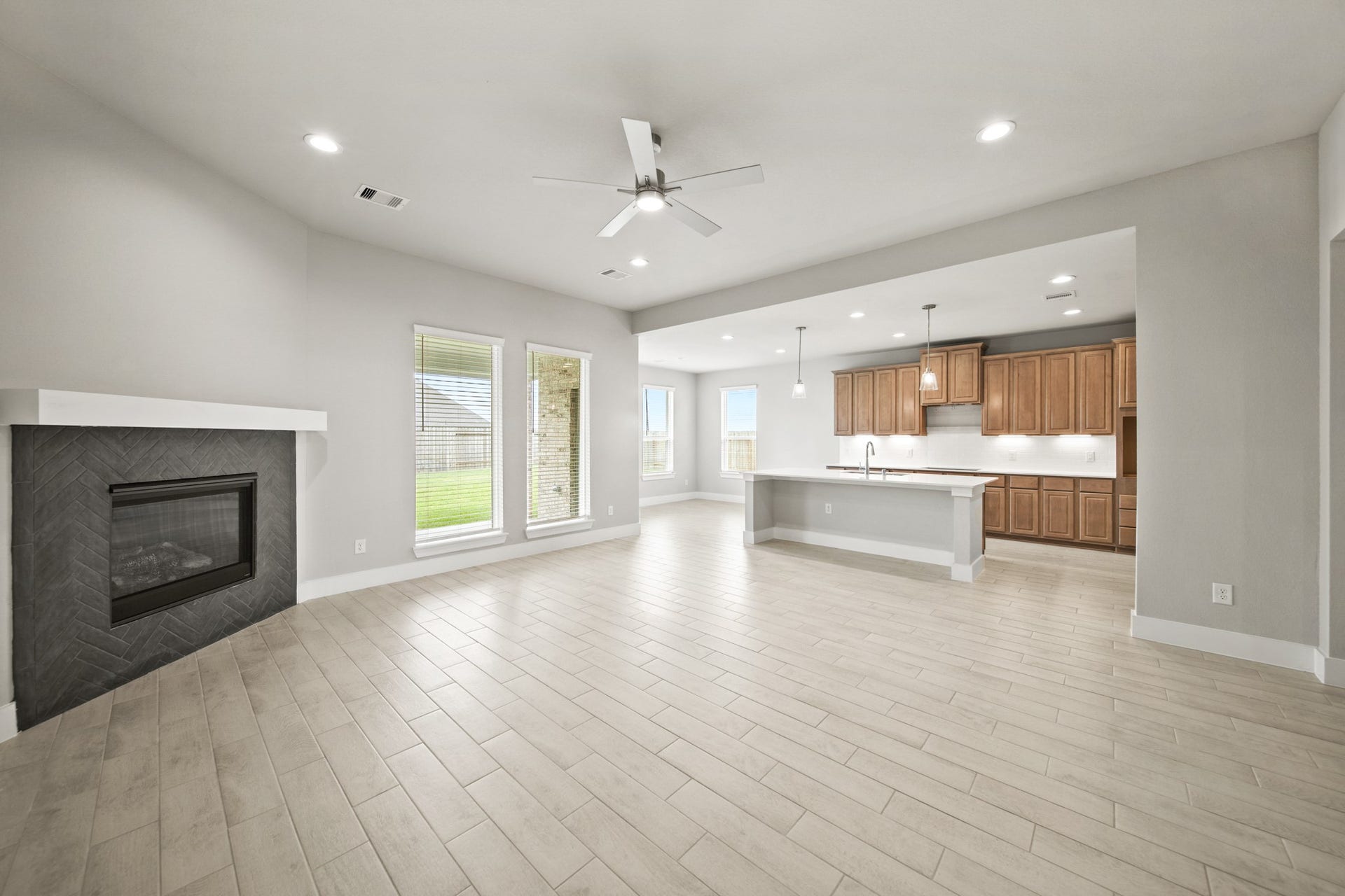 409 Inner Cove Lane, Waller, TX 77484 409 Inner Cove Lane, Waller, TX 77484
