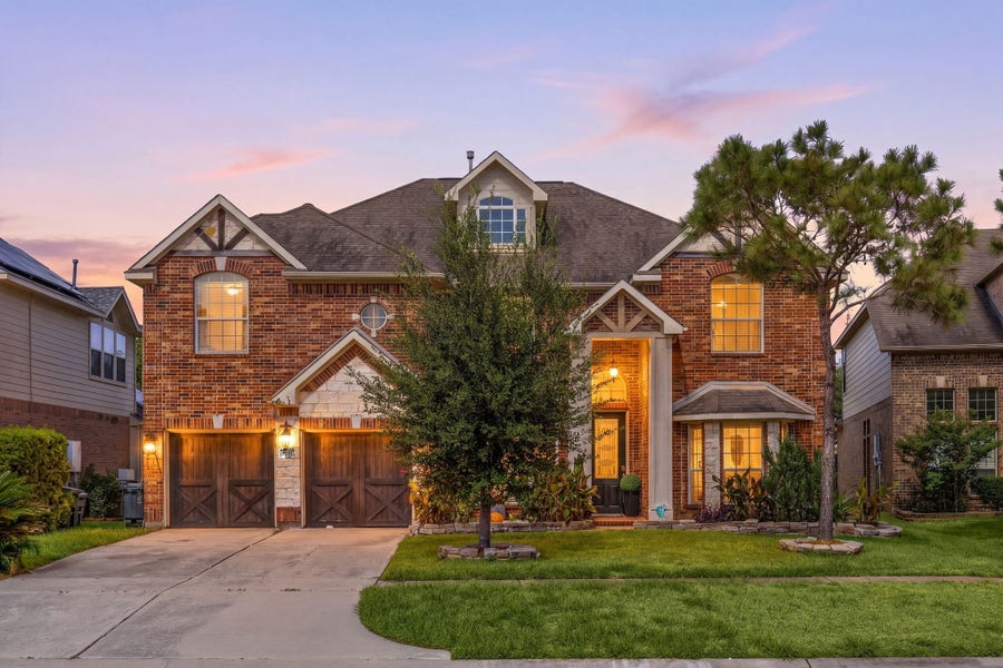 Property photo for 8211 Paddle Rock Lane, Rosenberg, TX
