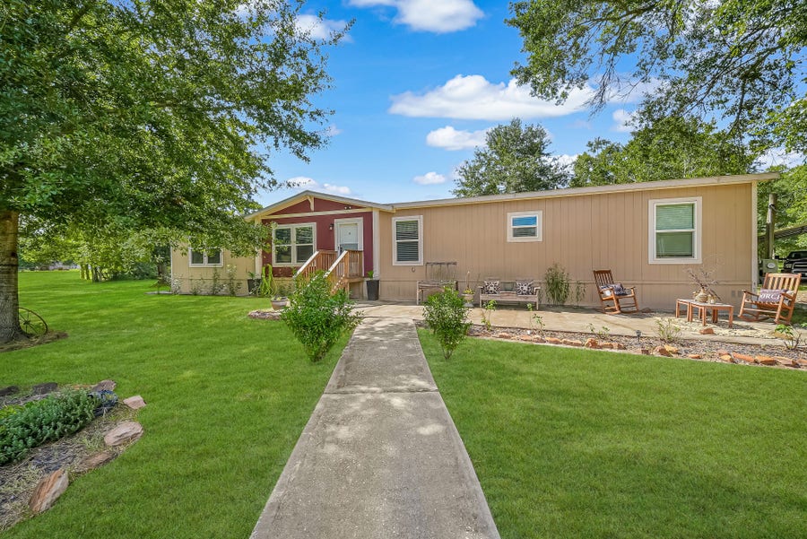 Property photo for 25991 Whitetail Way, Splendora, TX