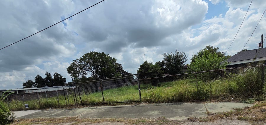 Property photo for 5514 Jensen Drive, Houston, TX