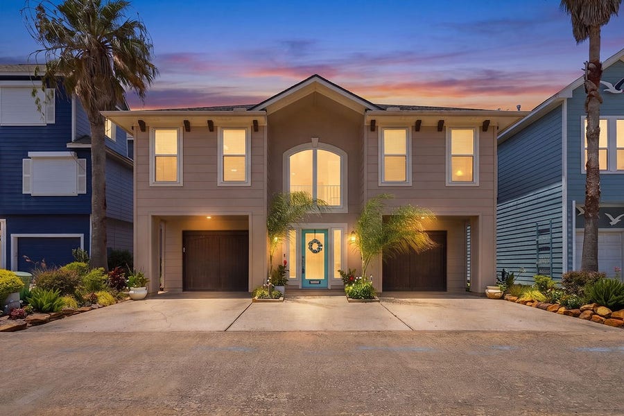 Property photo for 120 Starboard Drive, San Leon, TX