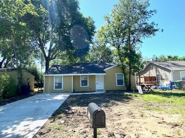 Property photo for 7331 Dunkirk Road, Houston, TX