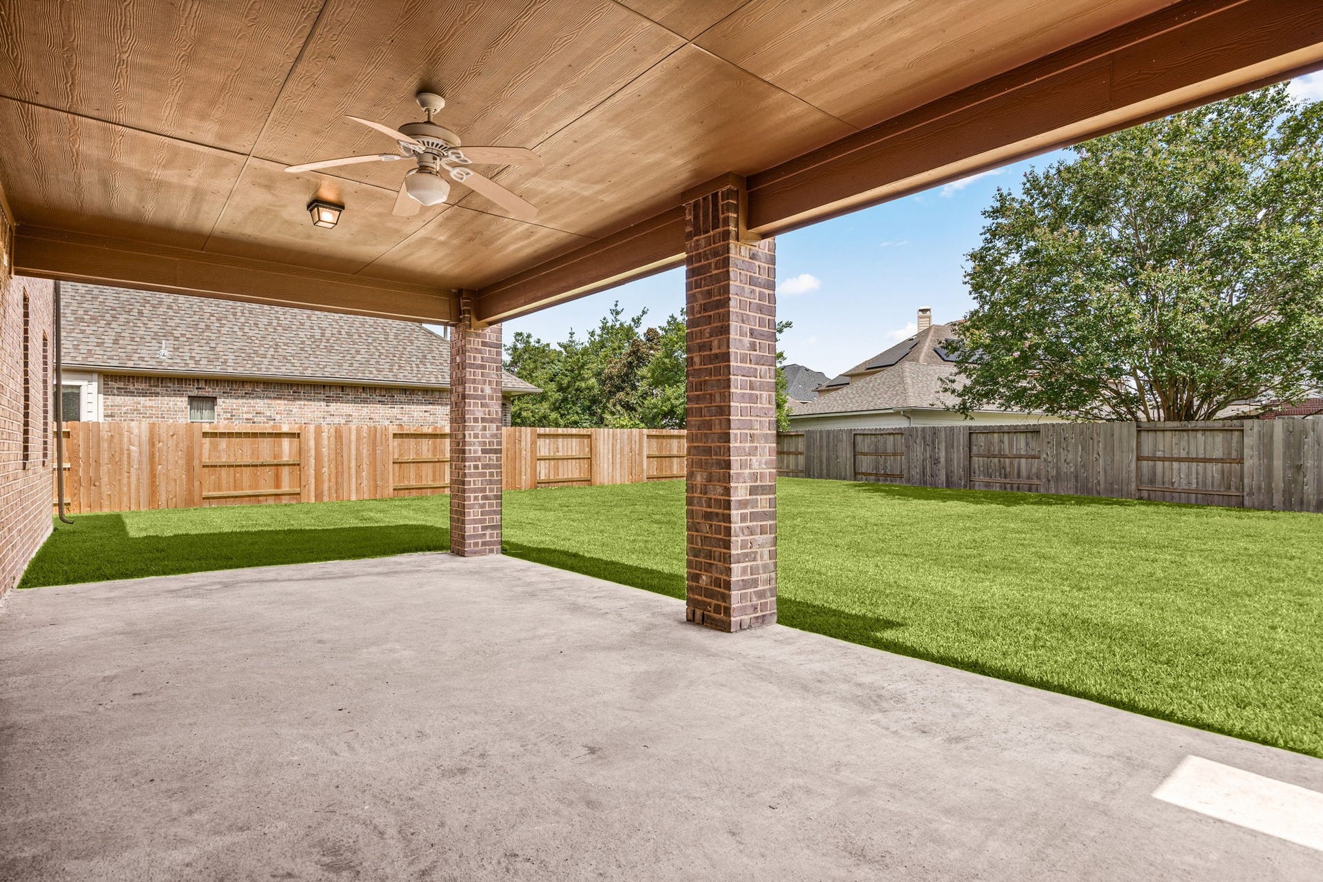 26306 Sunny Springs Lane, Cypress, TX 77433 Incredible backyard with an expansive lawn has plenty of room to create your dream outdoor retreat with space for options to explore such as a future pool, play area, garden, or more!