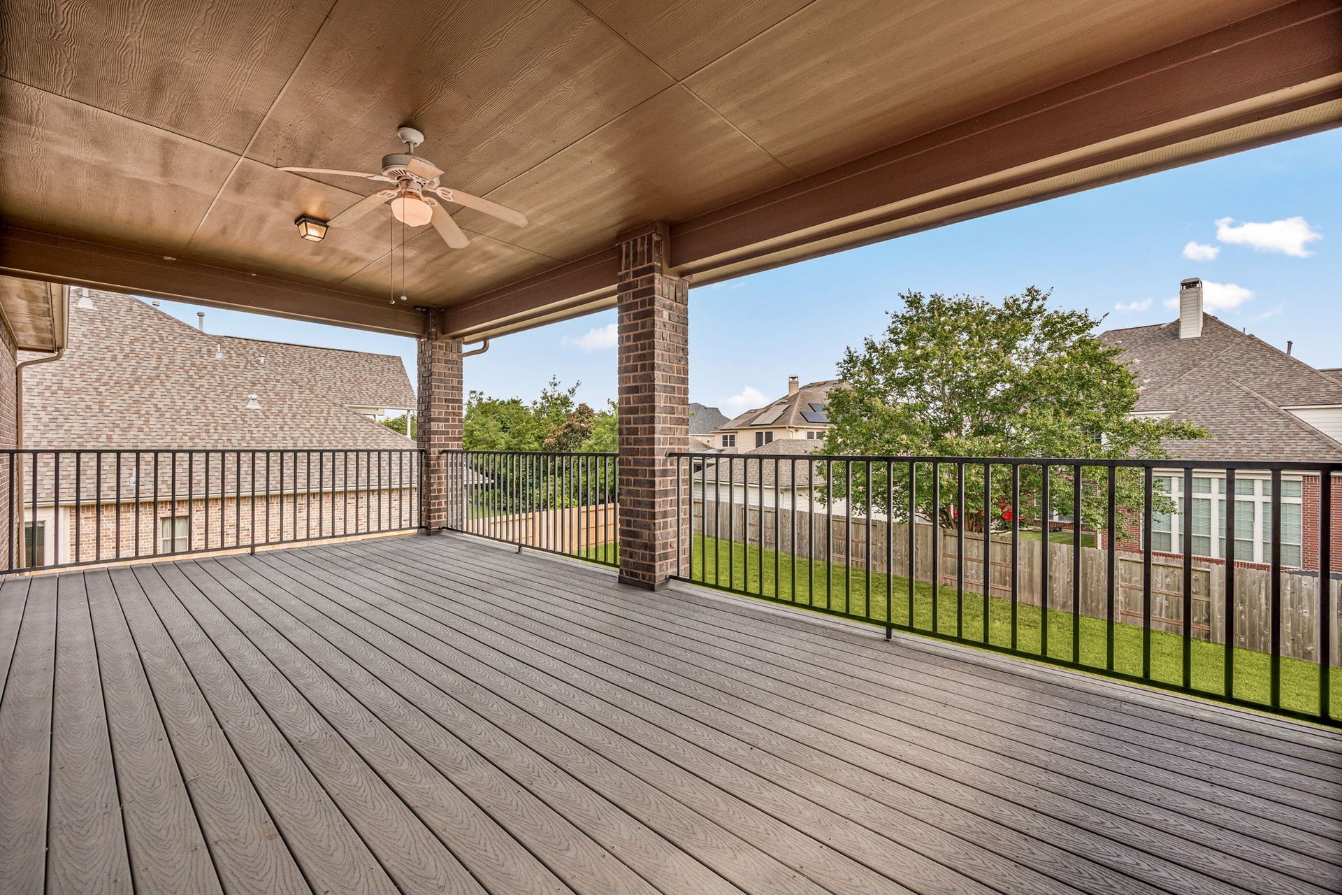26306 Sunny Springs Lane, Cypress, TX 77433 Spacious covered second-floor deck has
plenty of room for multiple seating and is an ideal outdoor
retreat for relaxing, entertaining, and enjoying views of the backyard.