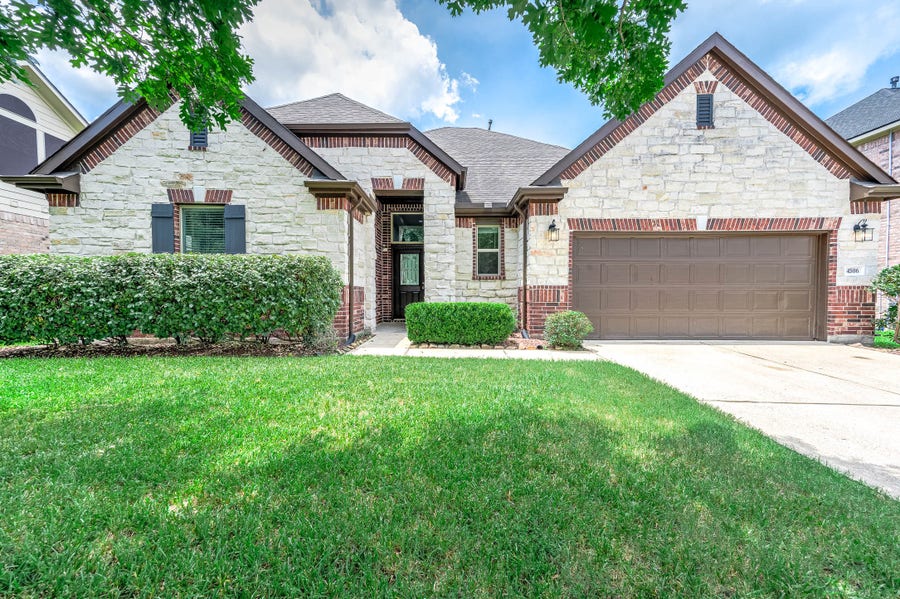 Property photo for 4506 Mariner Reef Way, Humble, TX
