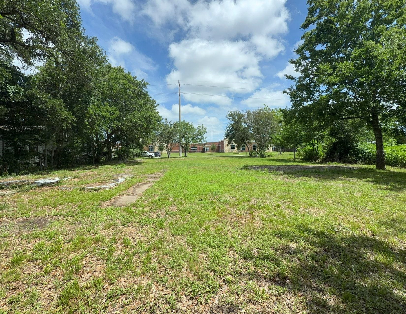 1819 Neuman Street, La Marque, TX 77568 Additional view from the back of the property.
