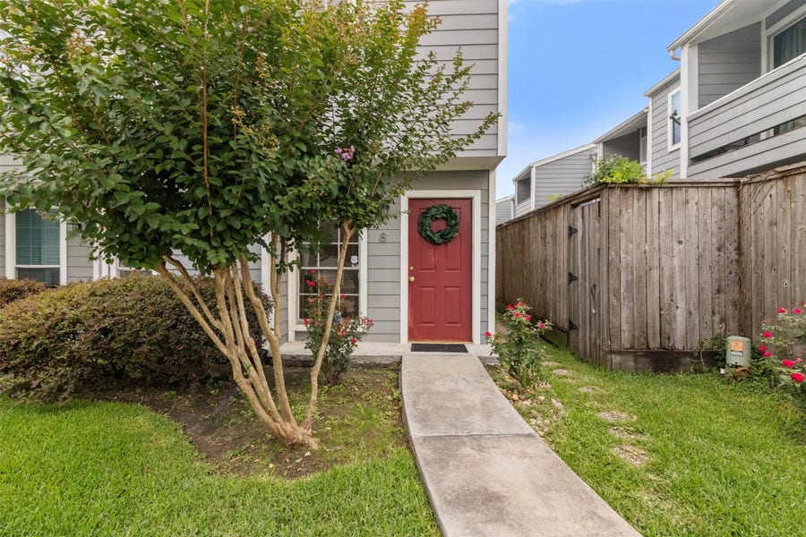 Property photo for 5807 Beverlyhill Street, #8, Houston, TX