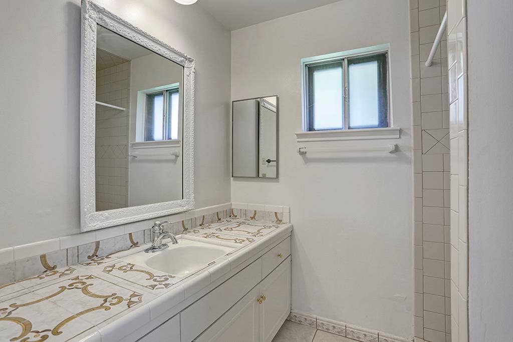 12426 Attlee, Houston, TX 77077