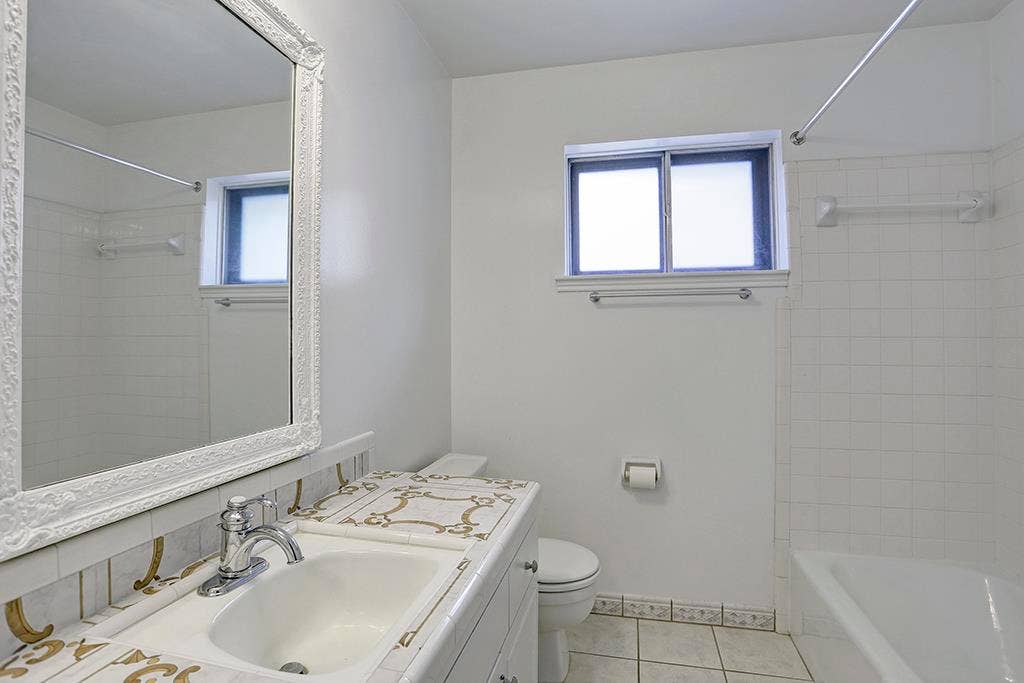 12426 Attlee, Houston, TX 77077